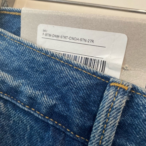 NWT Everlane Utility Cinched Jeans - Picture 6 of 9